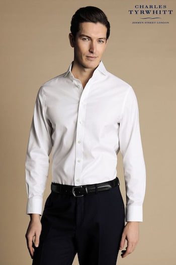 Charles Tyrwhitt White Non-iron Twill Extreme Cutaway Slim Fit Shirt (N18849) | £65