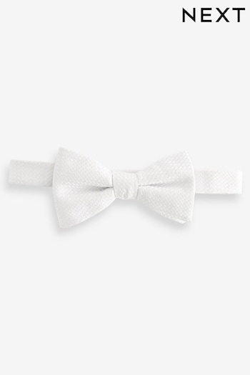 White Textured Bow Tie (N21532) | £12