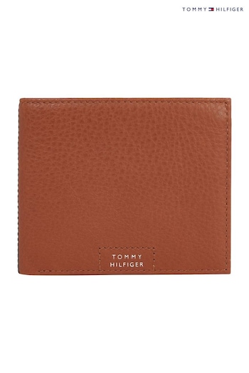 Tommy Hilfiger Premium Leather Card and Brown Coin Wallet (N24594) | £75