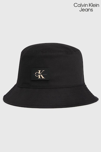 Calvin silver Klein Jeans Logo Bucket Hat (N24855) | £45