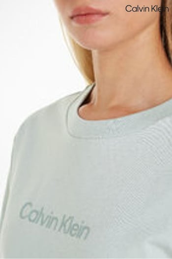 Calvin kleurvlakken Klein Regular Grey Logo T-Shirt (N26360) | £40