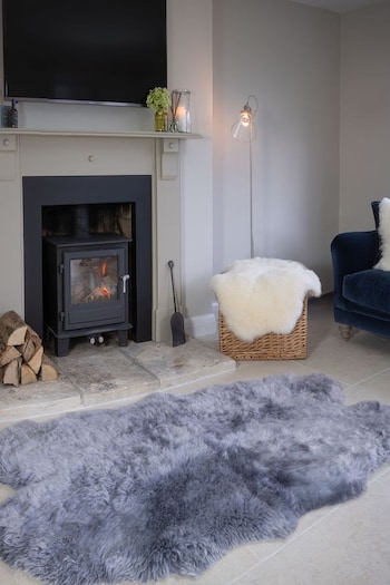 Naturally Sheepskins Grey Quad Sheepskin Rug (N29127) | £200