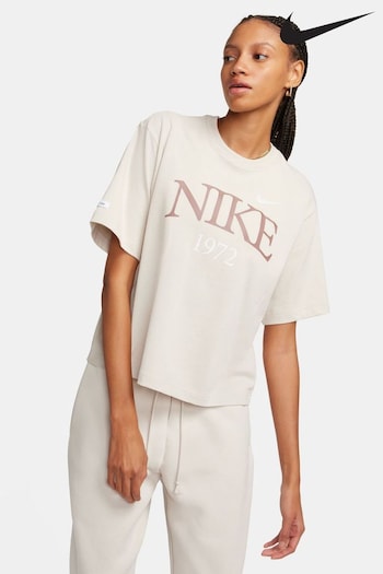 Nike Neutral Oversized Varsity Sportswear T-Shirt (N30754) | £38