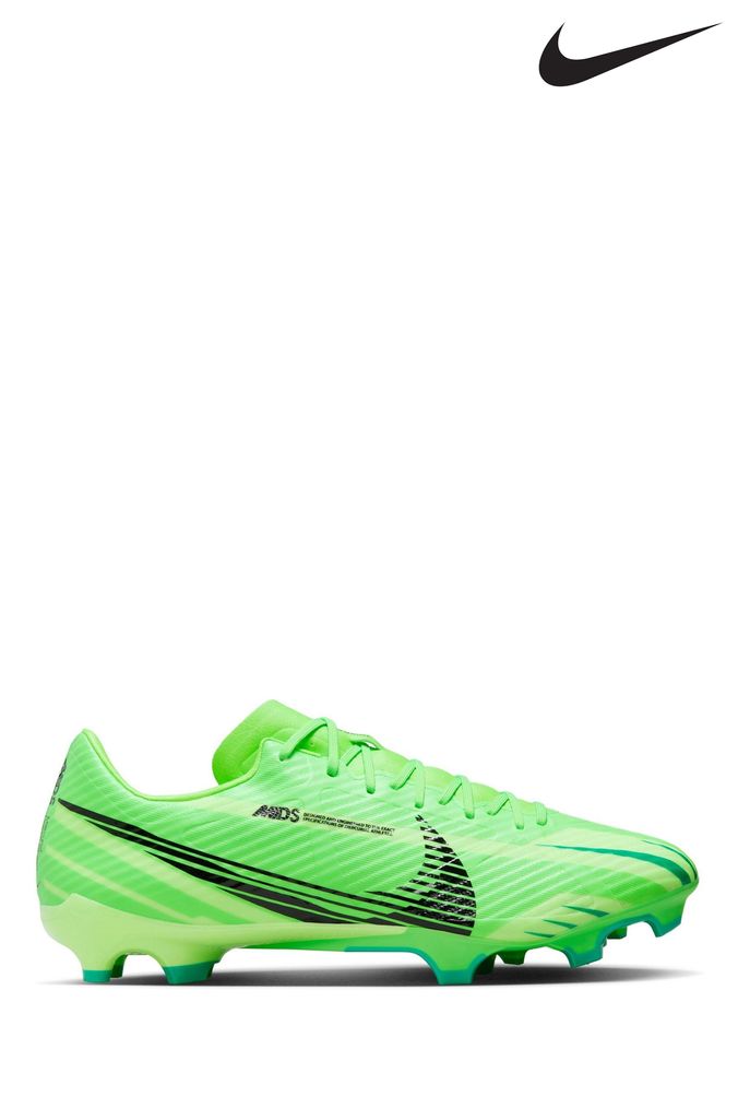 Newborn football boots deals
