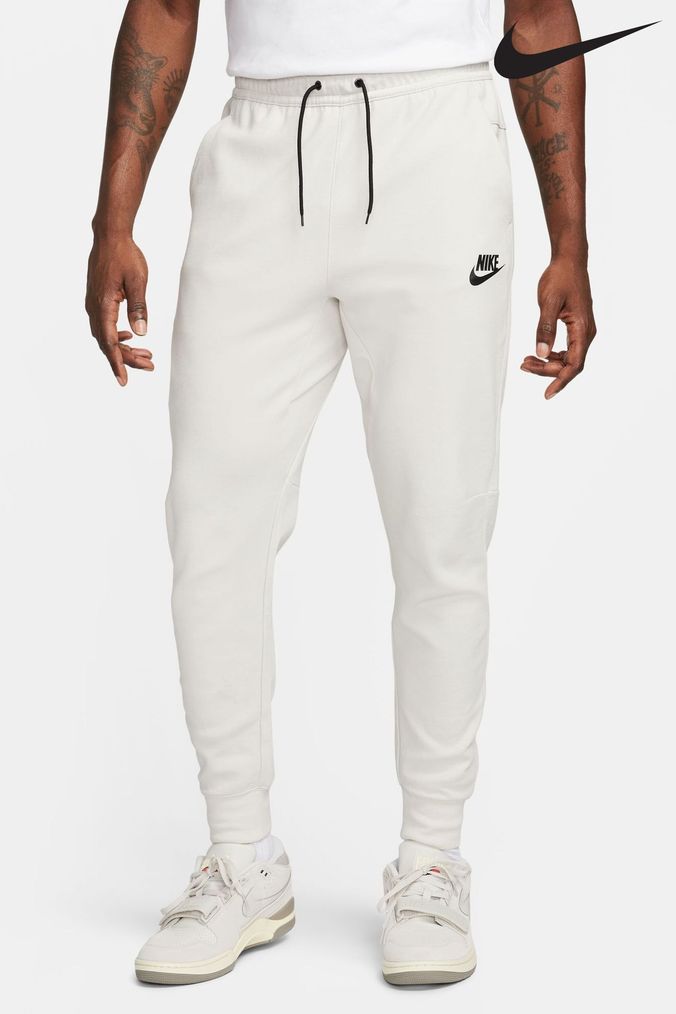 Next mens nike best sale joggers