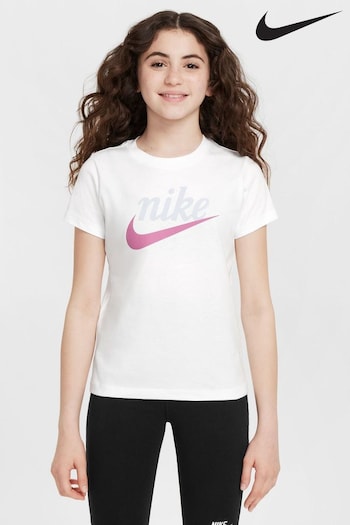 Nike White quilted Sportswear T-Shirt (N31258) | £18