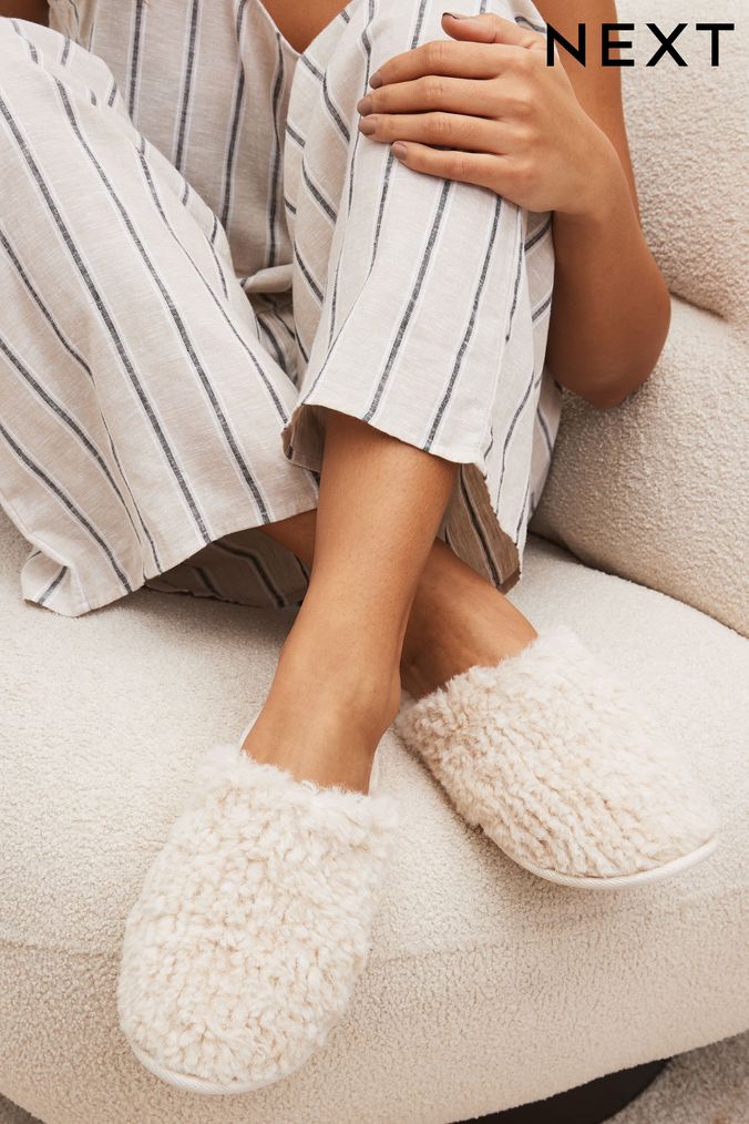 Cream slippers deals