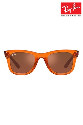 Ray-Ban Wayfarer Reverse Sunglasses (N36535) | £194