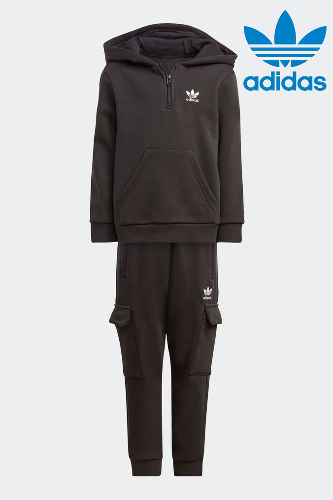 Childrens adidas hotsell original tracksuit