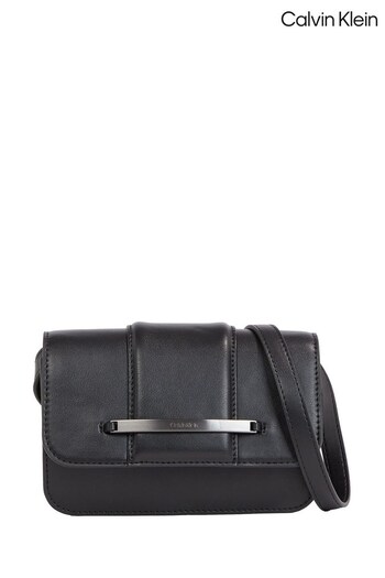 Calvin Klein Hardware Crrossbody Bag (N42013) | £120