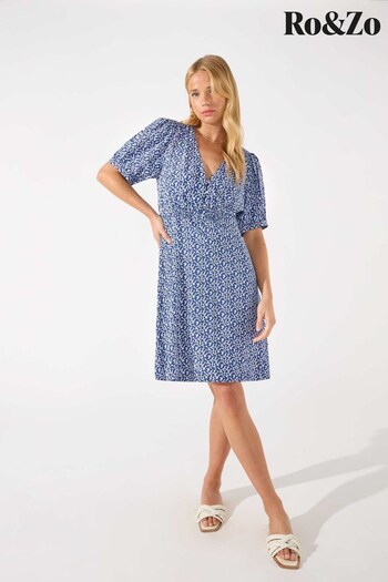Ro&Zo Blue Ditsy V-Neck Shirred Detail Short Dress (N45252) | £69