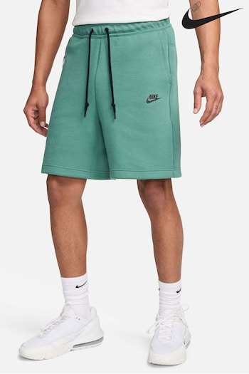 Nike the Green/Black Tech Fleece Shorts (N48341) | £65