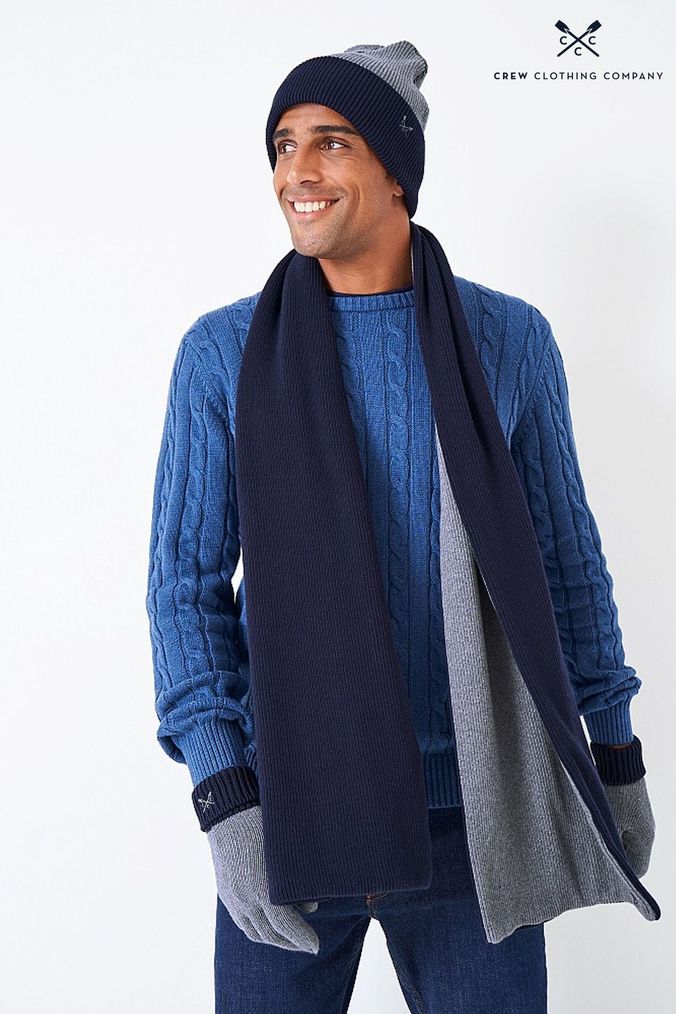 Crew hotsell clothing scarf