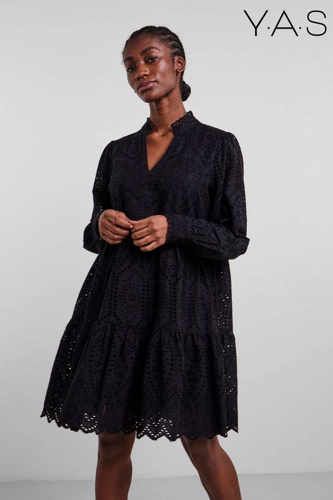 Cheap black clothes online sale