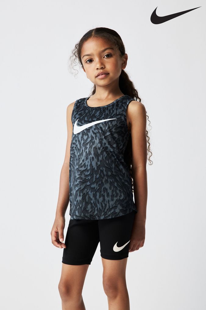 nike discount free rn flyknit 2018 foot locker shoes Buy Newborn Girls Newborn Unisex Older Girls Women s Younger Girls nike discount 2 3 Years Co AspennigeriaShops Ord Shortsandskirts Online