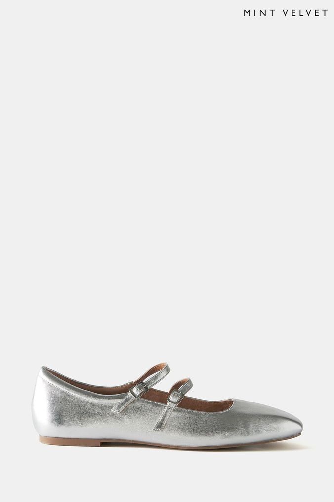 Silver discount footwear online