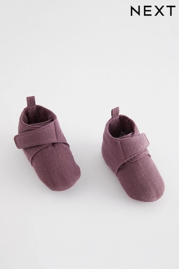 Mauve Purple Muslin Wrap Baby Boots Footwear (0-2mths) (N56411) | £7 - £8