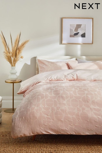 Pink 200TC Waffle Geometric Pattern Duvet Cover and Pillowcase Set (N56971) | £40 - £70