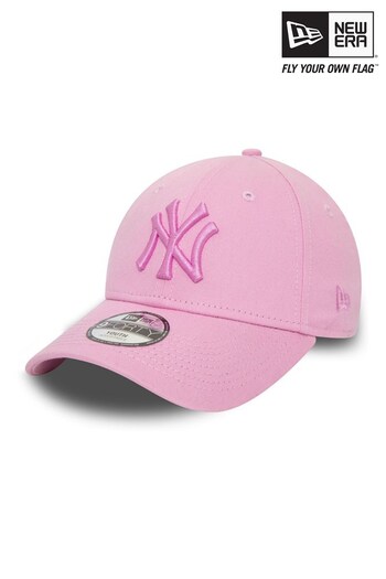 New Era® New York Yankees Kids Pink 9FORTY Cap (N63801) | £19