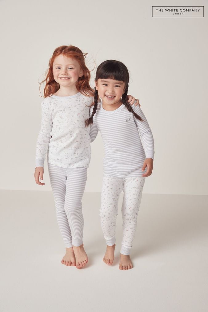 Little white top company nightdress