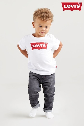 Levi's® White Batwing Logo T-Shirt (N67745) | £16