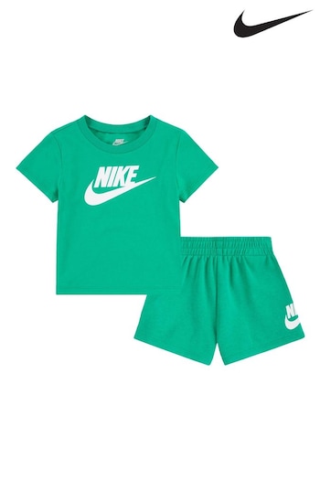 Nike Matthews Green Infant Club T-Shirt and Shorts Set (N75757) | £30