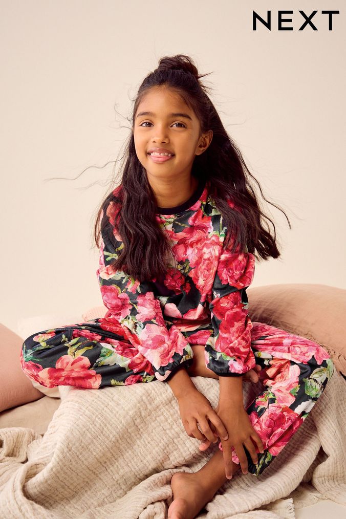 Girls cosy pjs sale