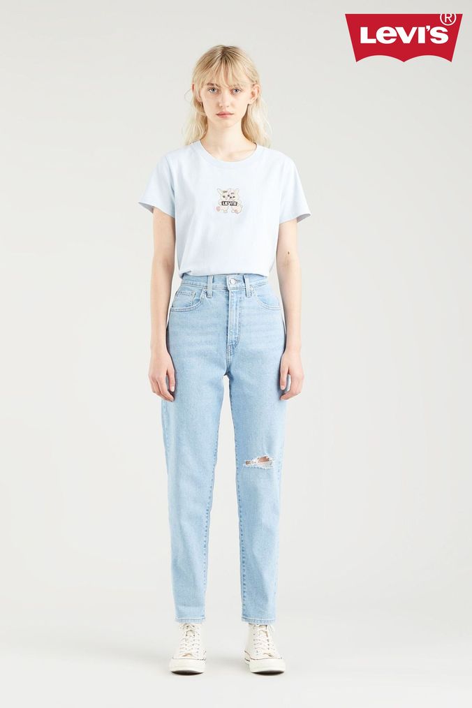 Ripped levi discount mom jeans