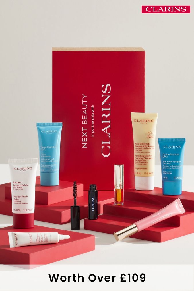 Clarins Glow Edit (Worth Over £109) (P56150) | £40
