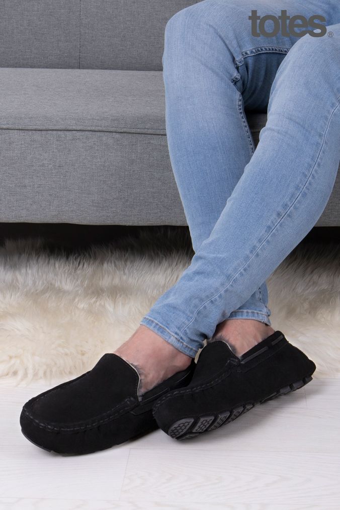 Mens moccasin clearance slippers black