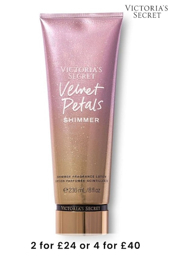 Victoria's Secret Velvet Petals Shimmer Body Lotion (P77516) | £18