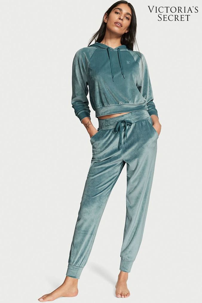Victoria secret sales tracksuit uk