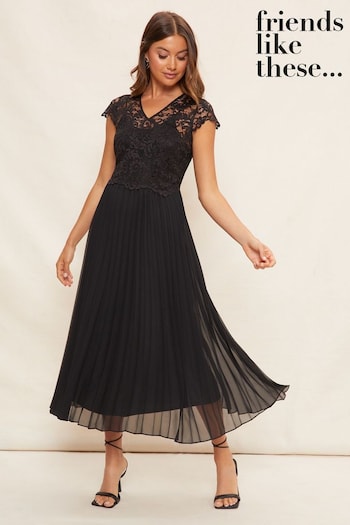 August Top Picks Black Short Sleeve  V Neck Lace Pleated Midi Dress (Q01842) | £80