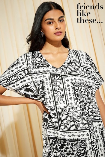 Friends Like These Tile Print Short Sleeve V Neck Tunic Top (Q28752) | £25