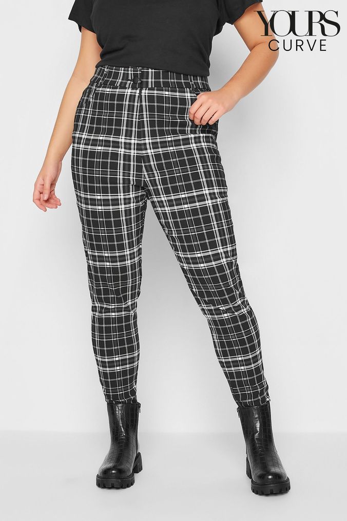 Fit Check Black and White Gingham High Waisted Trouser Pants  Patterned  pants outfit Plaid pants outfit High waisted trouser pants