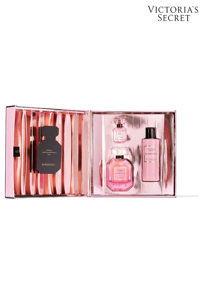 Victoria's Secret Bombshell Fragrance 3 Piece Gift Set (Q31497) | £69