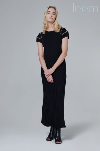 leem Black Zipped Shoulder Knitted Maxi Dress (Q37209) | £121