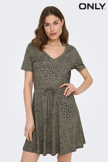 ONLY Curve Khaki Leopard Print V Neck Jersey T-Shirt Dress (Q39215) | £28