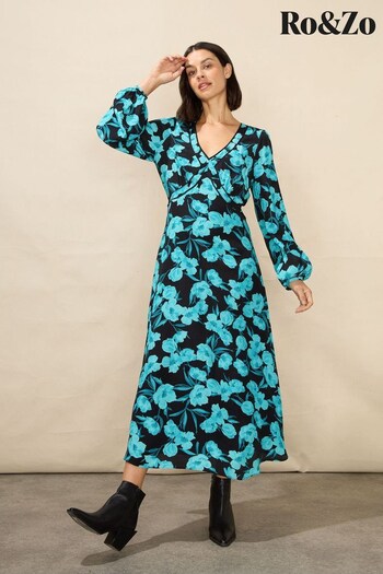 Ro&Zo Blue Petite Floral V-Neck Midi Dress (Q54923) | £129