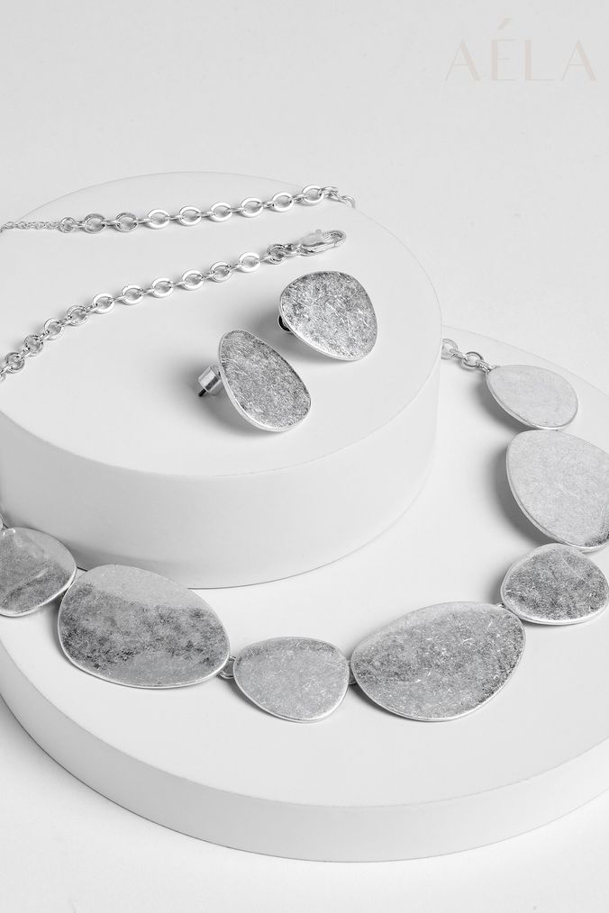 Metal hotsell jewellery online