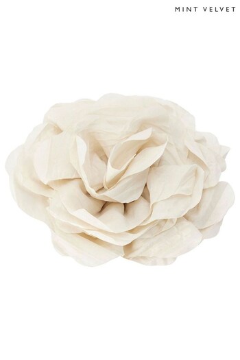 Mint Velvet Cream Flower Corsage (Q64083) | £19