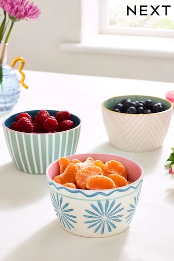 Set of 3 Multi Hand Painted Nibble and Dip Bowls (Q65834) | £24