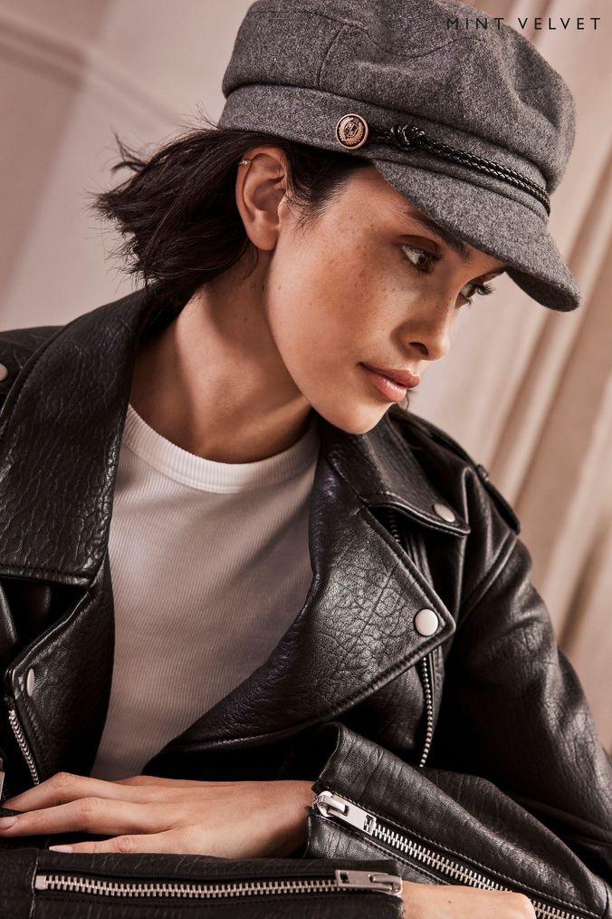 Cap for on sale womens online