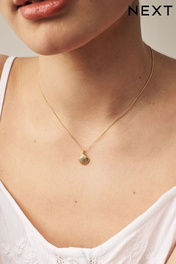 Gold Plated Sterling Silver Shell Necklace (Q69327) | £24