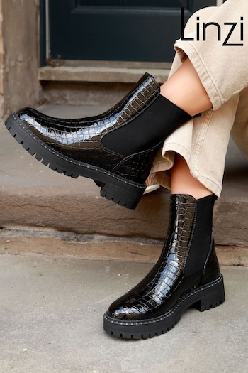 Linzi Black Andrea Soft Stud Detail Sole Chelsea Boots (Q71262) | £40