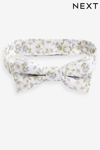 White Floral Floral Bow Tie (1-16yrs) (Q71515) | £7