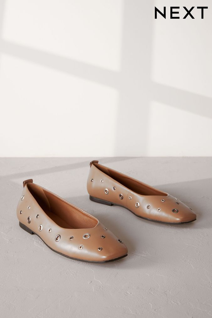 Ladies flat shoes next sales