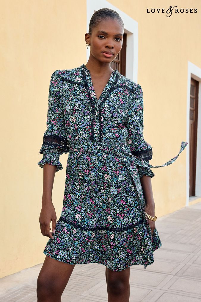 Blue lace sales v neck dress