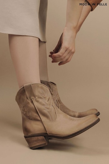 Moda in Pelle Brown Bettsie Ankle Western Boots (Q75243) | £139