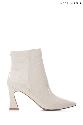 Moda in Pelle Milley Square Toe Heel Detail Smart Short Boots minimalistas (Q75436) | £139